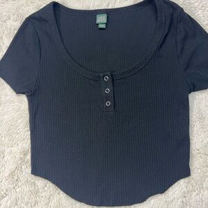 Wild Fable Black Cropped Crew Neck T-Shirt Size S Short Sleeves #447